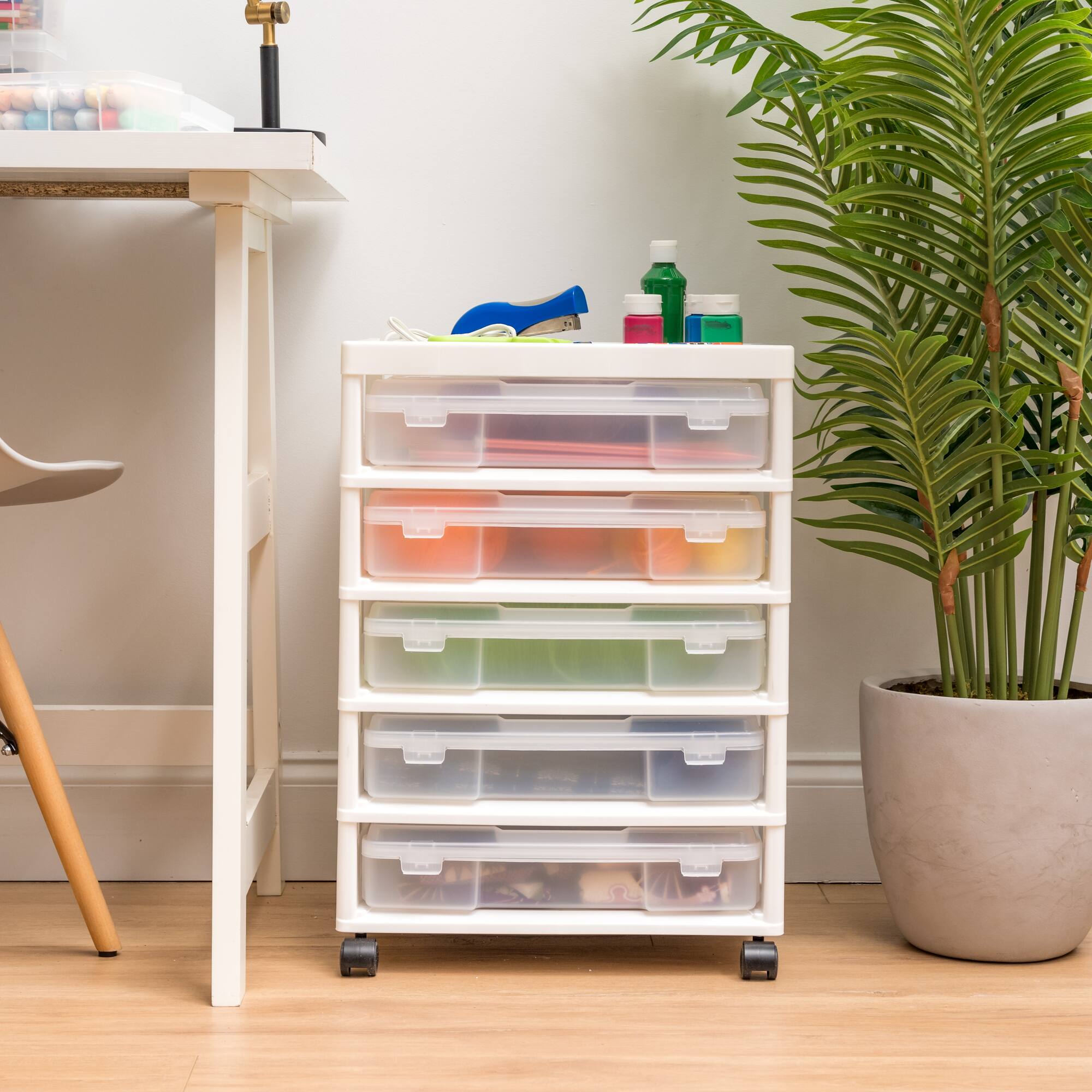 IRIS White 5-Case Scrapbook Cart